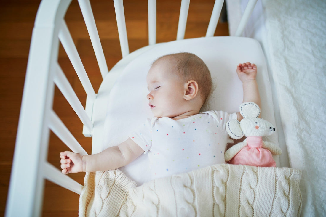 Sicherer Babyschlaf – Was Eltern beachten sollten